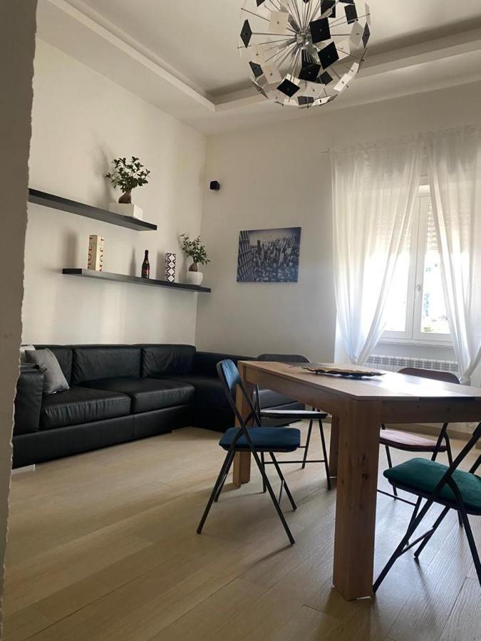 Casa Vacanza Pucchiell Apartment Napoli Ngoại thất bức ảnh