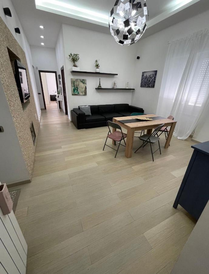 Casa Vacanza Pucchiell Apartment Napoli Ngoại thất bức ảnh